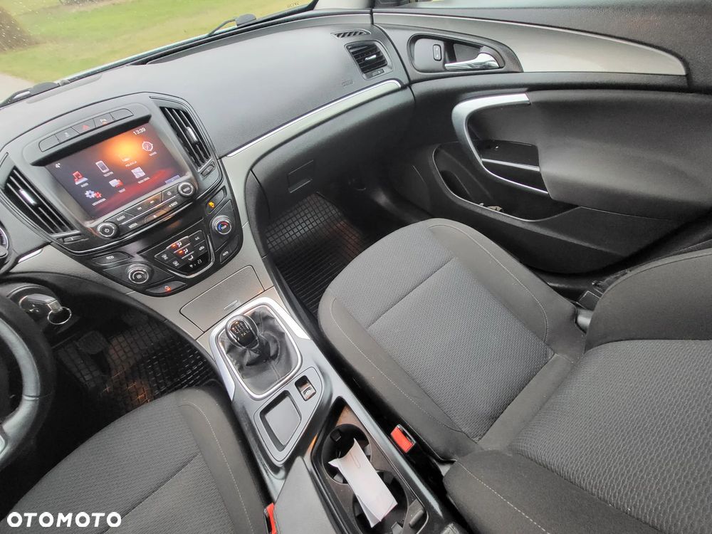 Opel Insignia 1.4 T Active S&S - 25