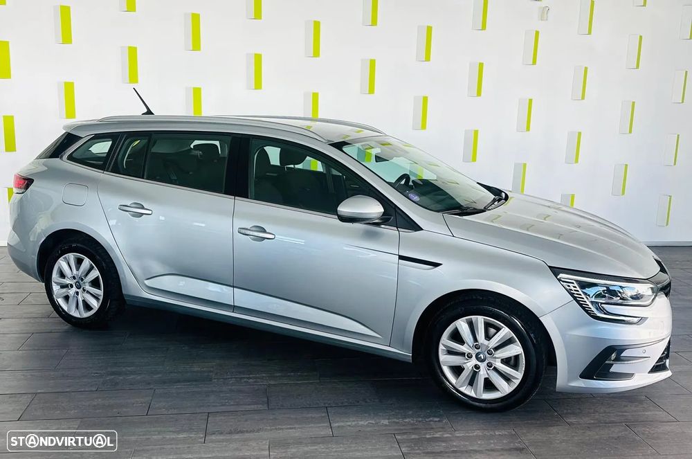 Renault Mégane E-Tech - 7