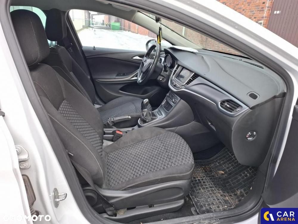 Opel Astra - 25