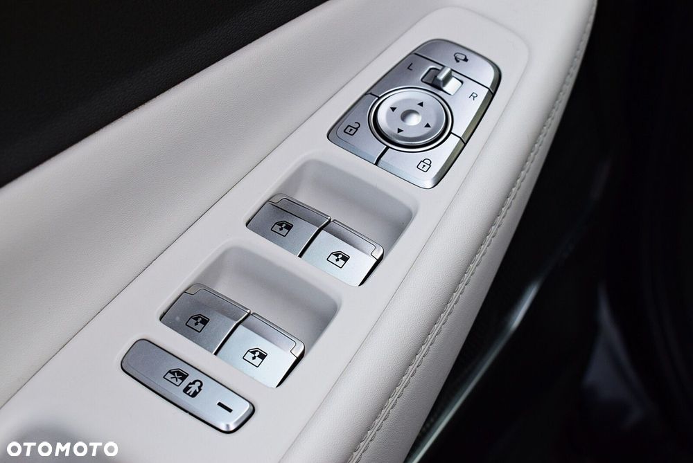 Hyundai Santa Fe - 22