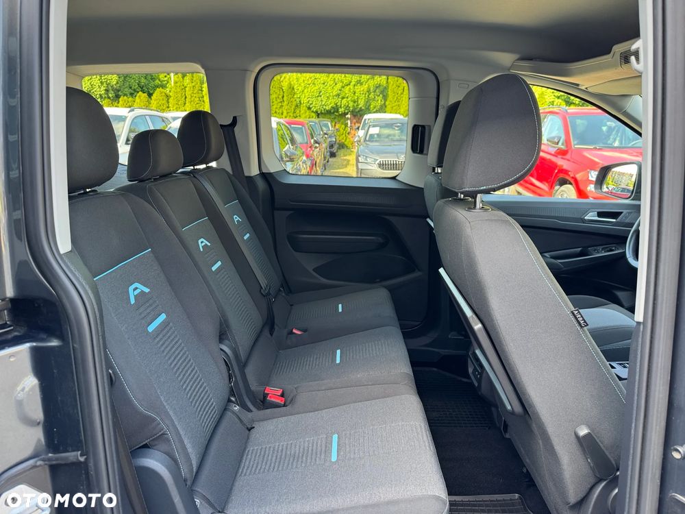 Ford Tourneo Connect 2.0 EcoBlue Active - 13