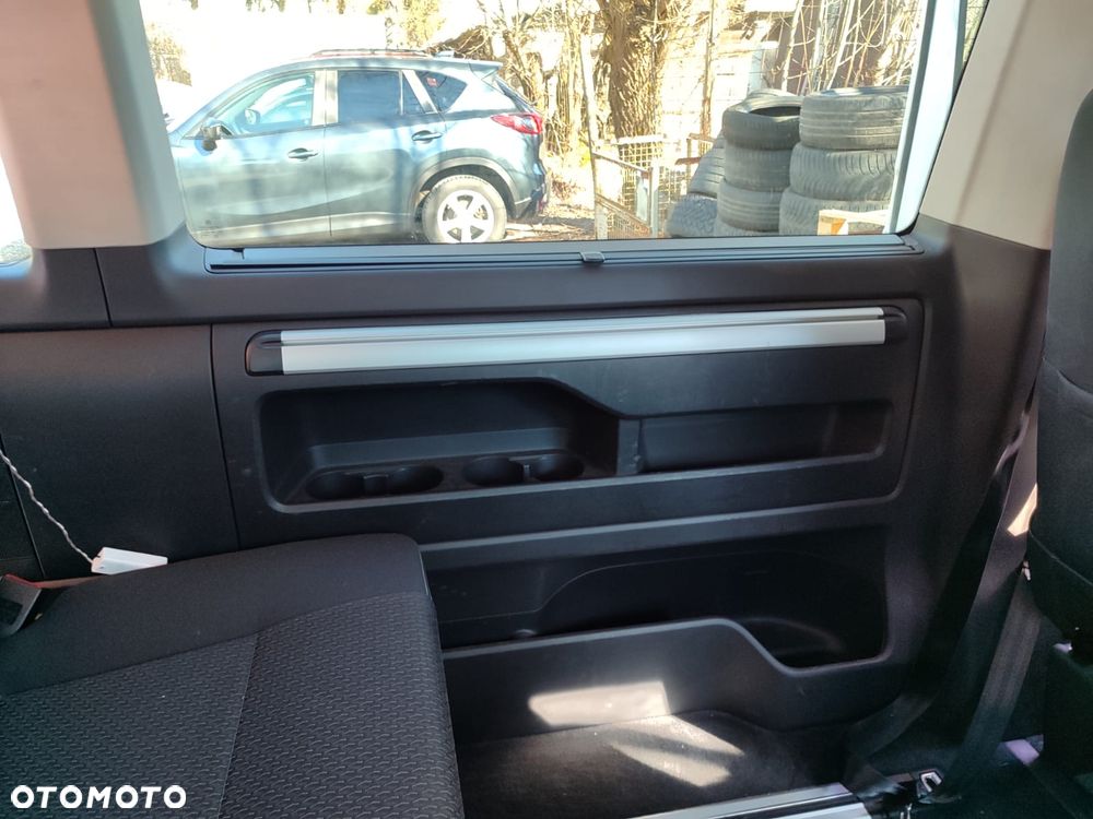 Volkswagen Multivan 2.0 TDI L1 Business 4Motion DSG - 9