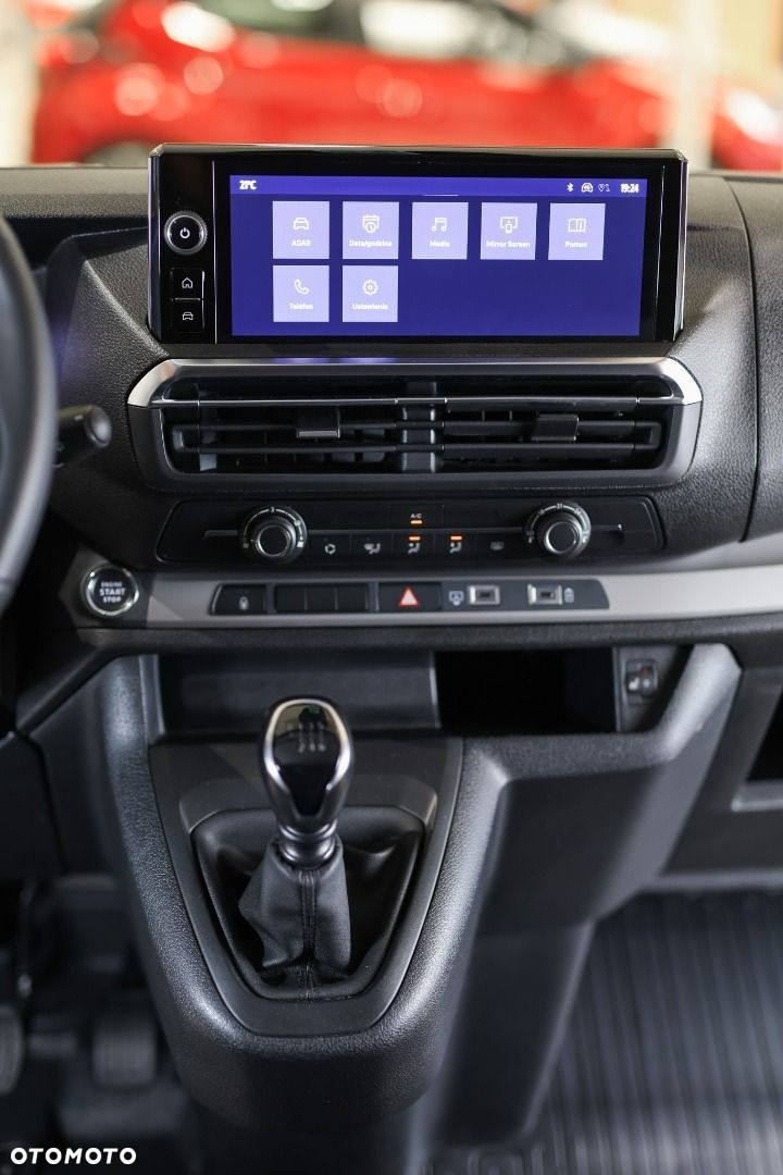 Toyota Proace Verso - 24