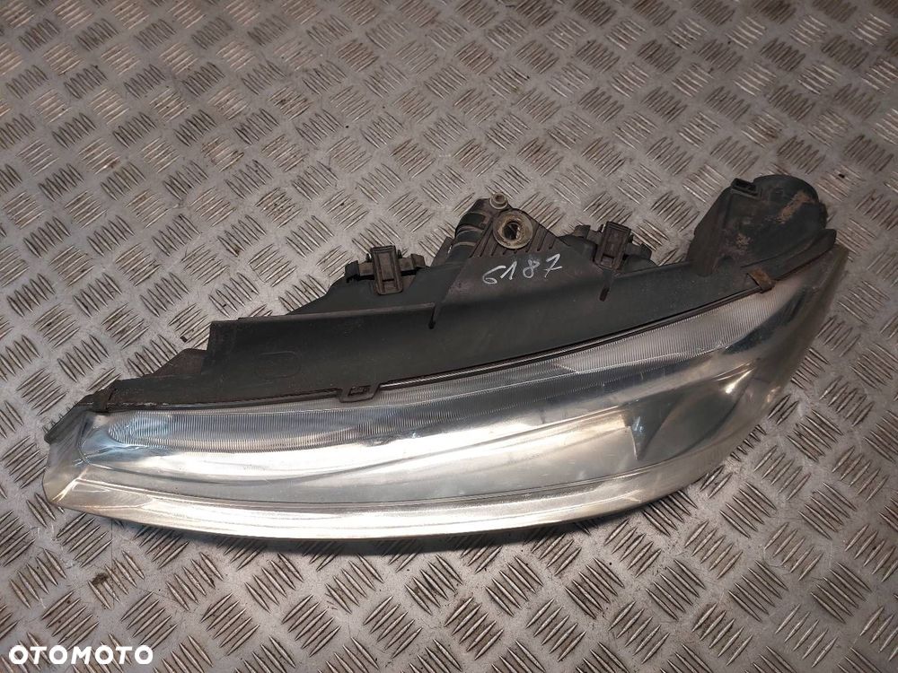 LAMPA LEWY PRZÓD PEUGEOT 406 I FL 1305235436 - 2