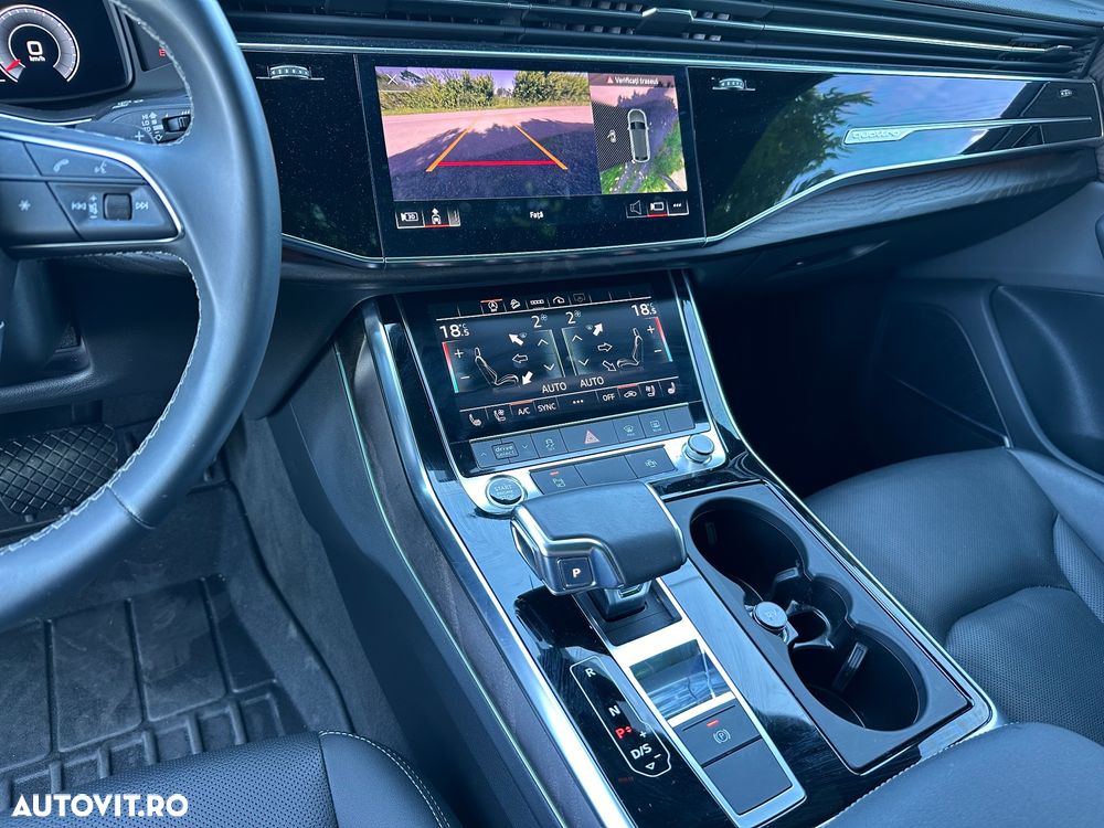 Audi Q8 SUV TFSI quattro 250 kW tiptronic S line business - 11