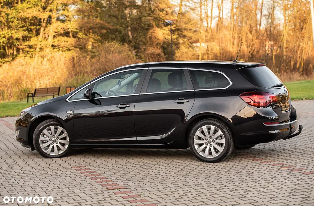 Opel Astra 1.7 CDTI DPF Sports Tourer - 10