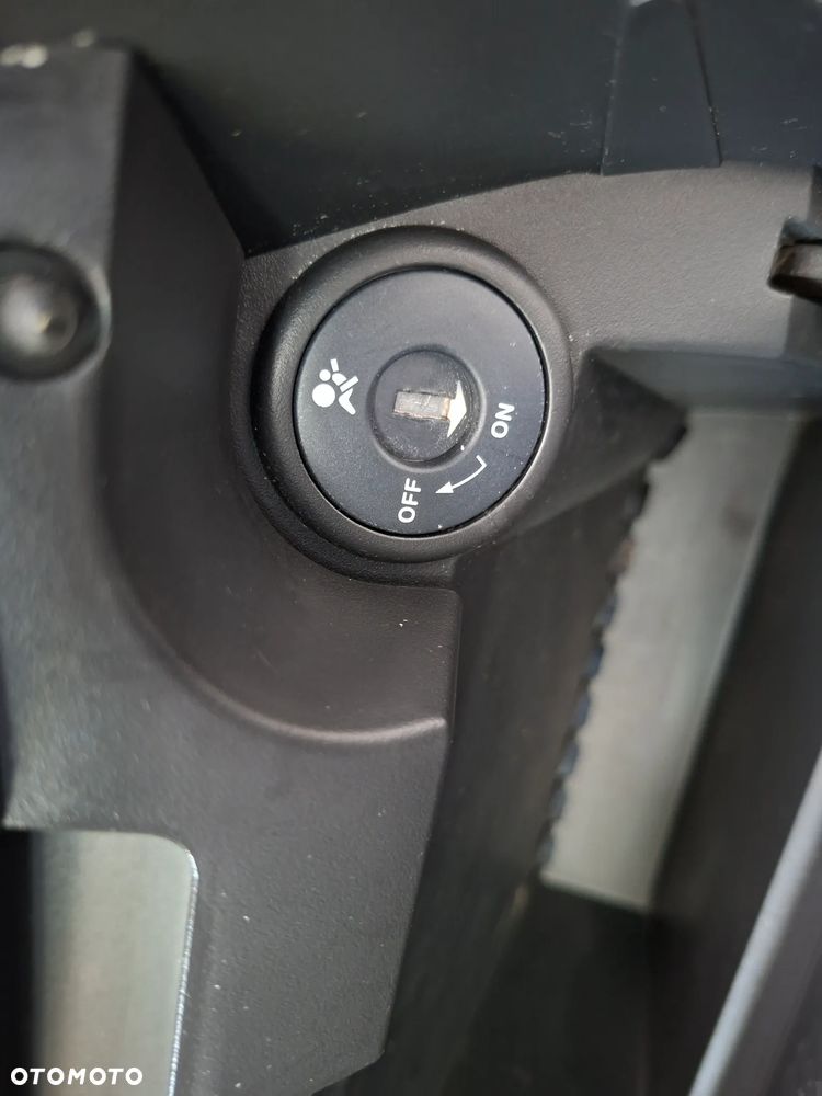 Nissan Micra 1.2 Visia - 28