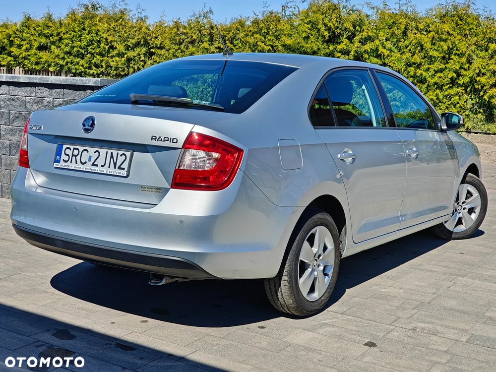 Skoda RAPID 1.2 TSI Ambition - 6