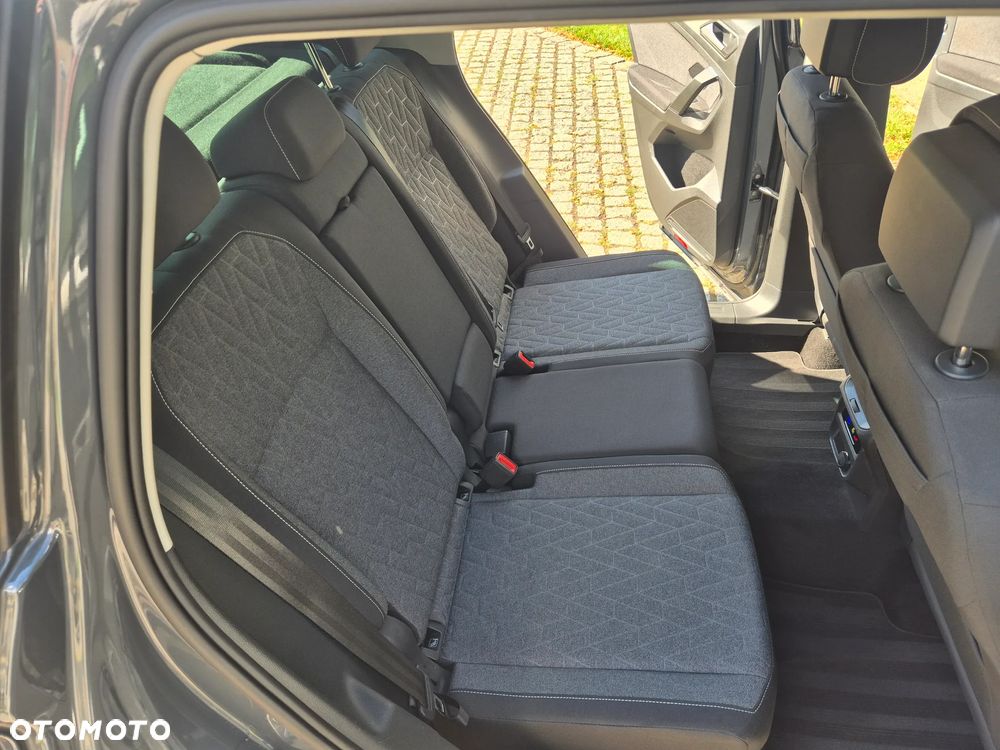 Volkswagen Tiguan - 13