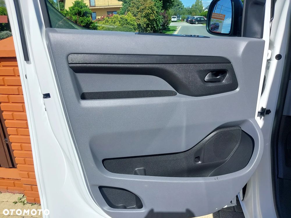 Peugeot Expert - 11