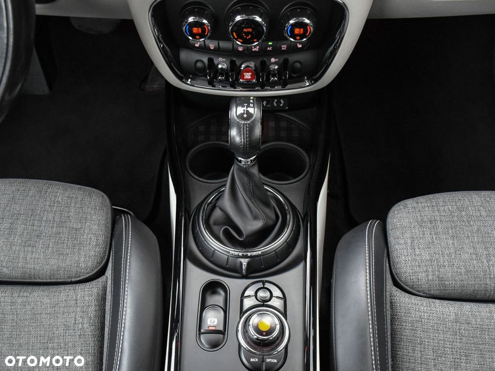 MINI Clubman Cooper - 33