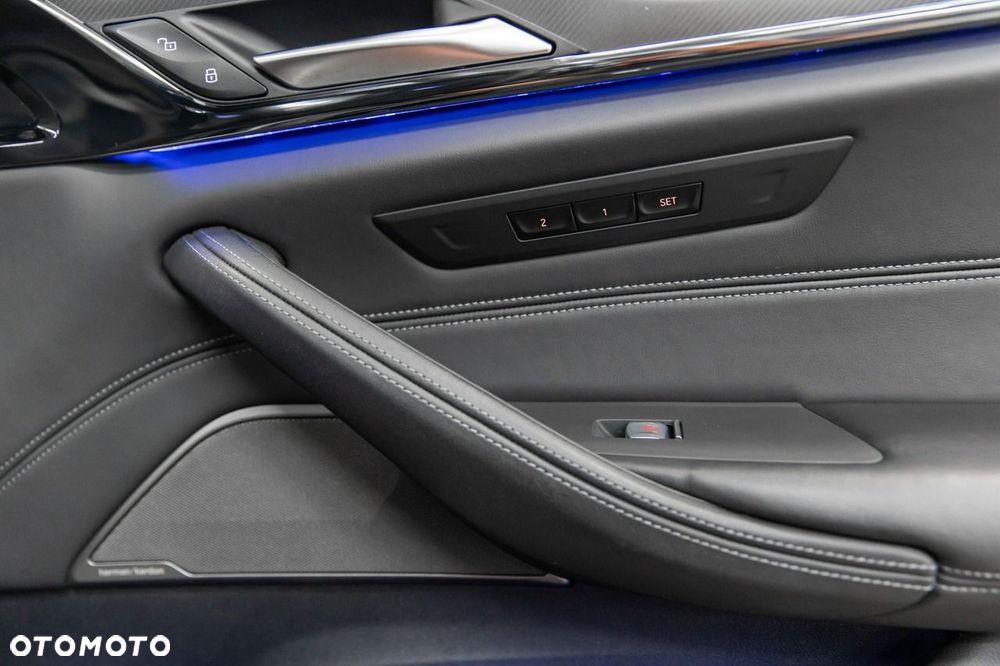 BMW M5 Competition - 37