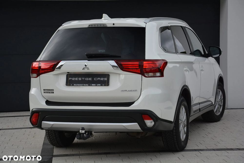 Mitsubishi Outlander - 5
