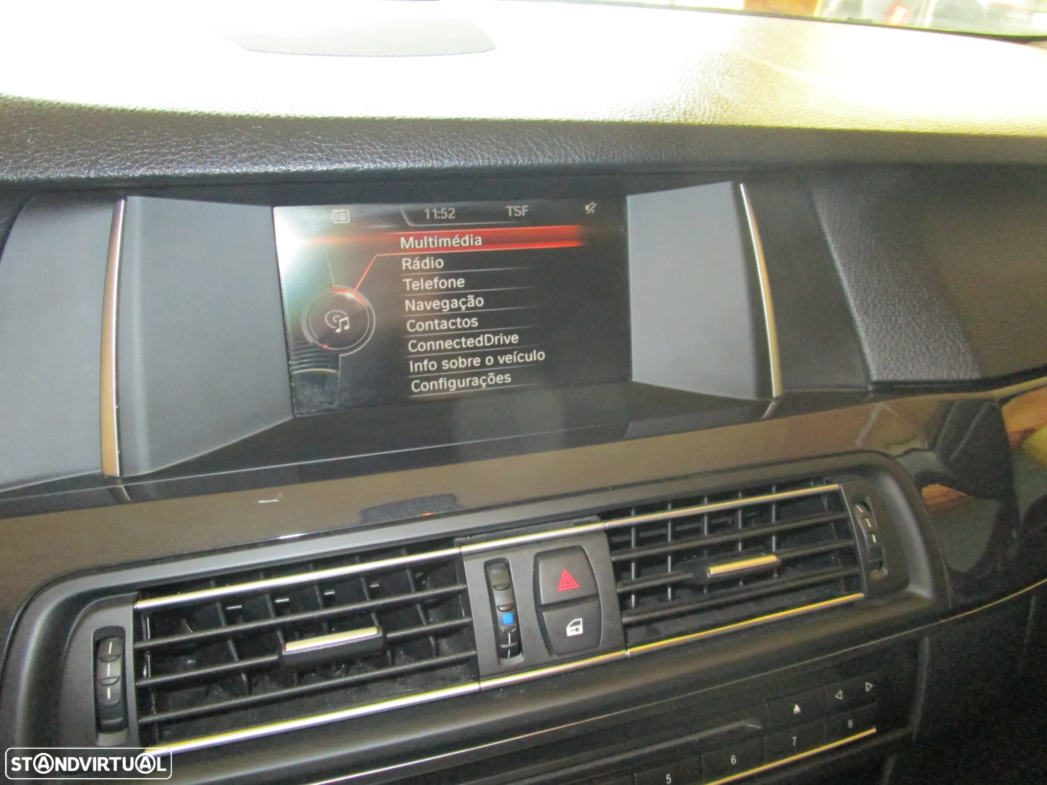 BMW 520 d Touring Aut. Luxury Line - 28