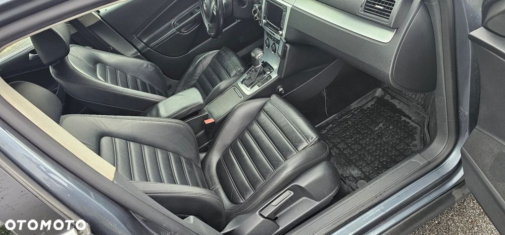 Volkswagen Passat 2.0 TSI Highline Tiptr - 16