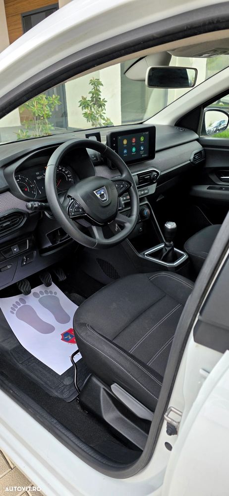 Dacia Logan TCe 90 MT6 Comfort - 19