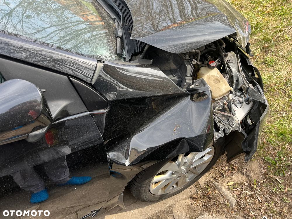 Toyota Corolla 1.6 Premium EU6 - 3