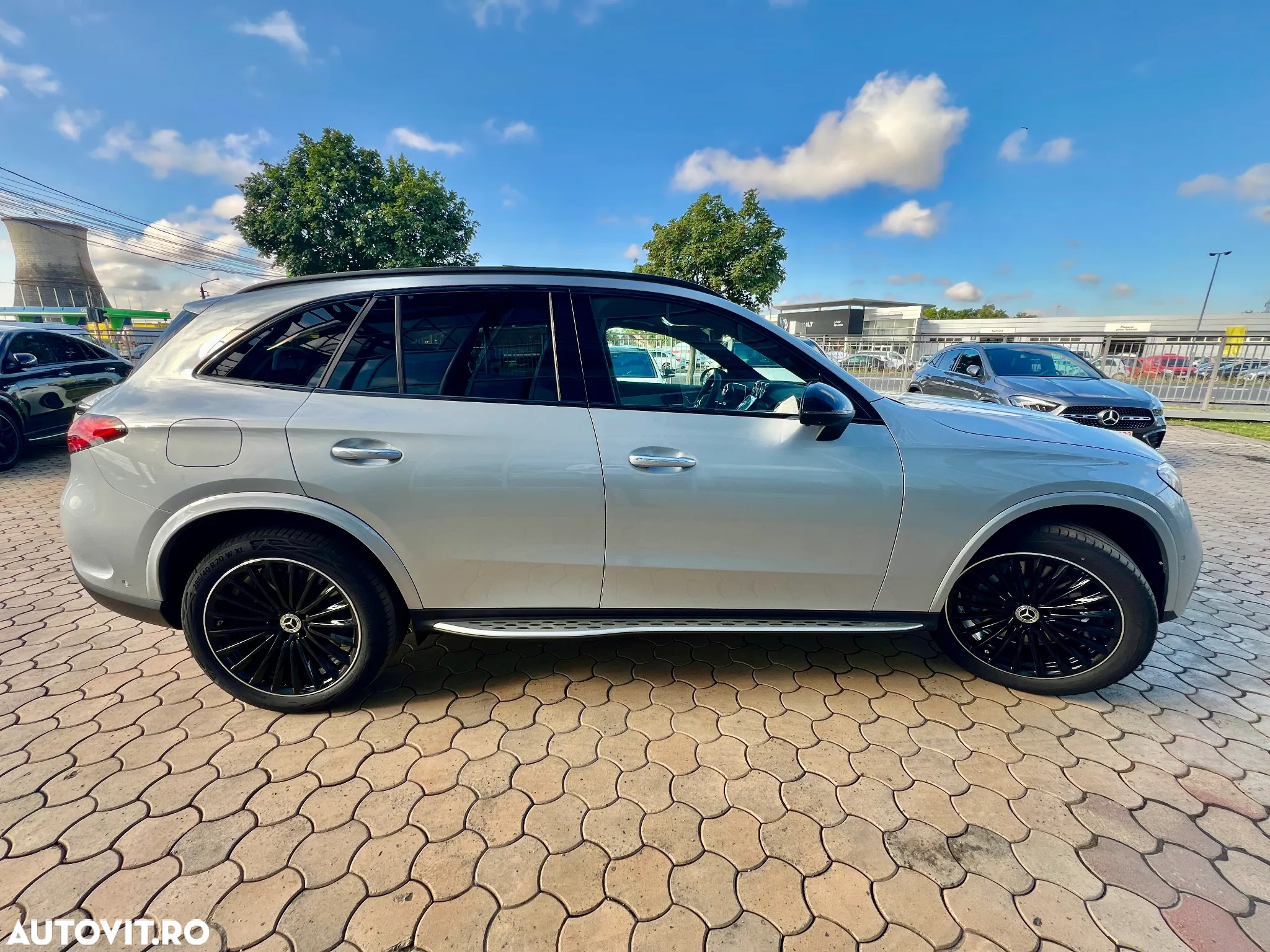 Mercedes-Benz GLC 300 e 4MATIC - 6