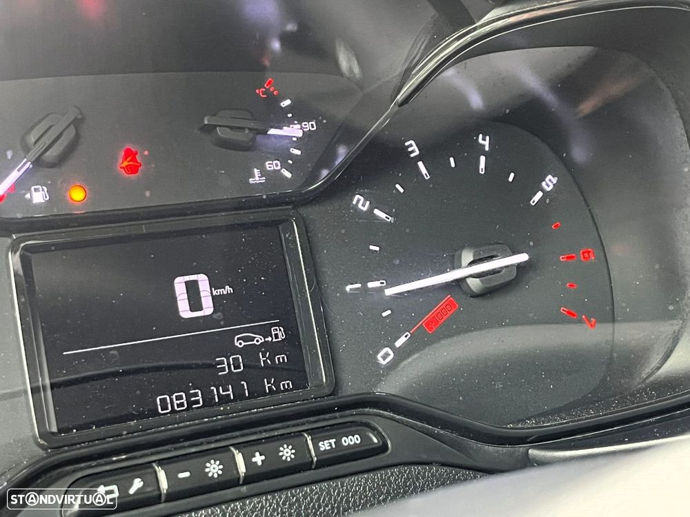 Toyota Proace City 1.5D L2h2 Longa Nacional - 32