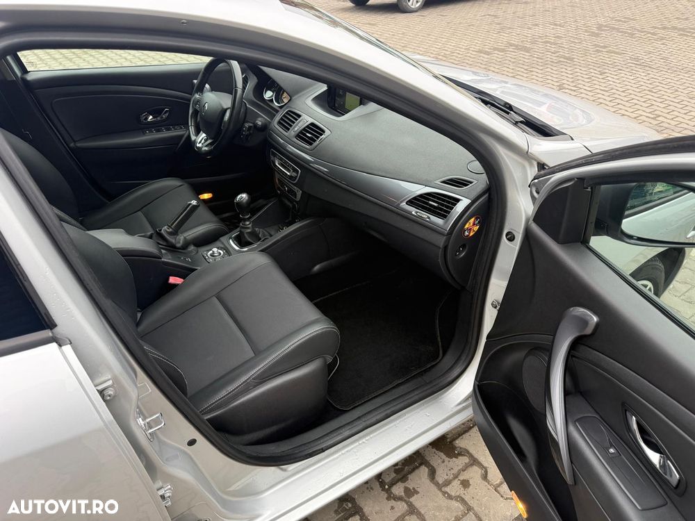 Renault Megane ENERGY dCi 110 LIMITED - 11