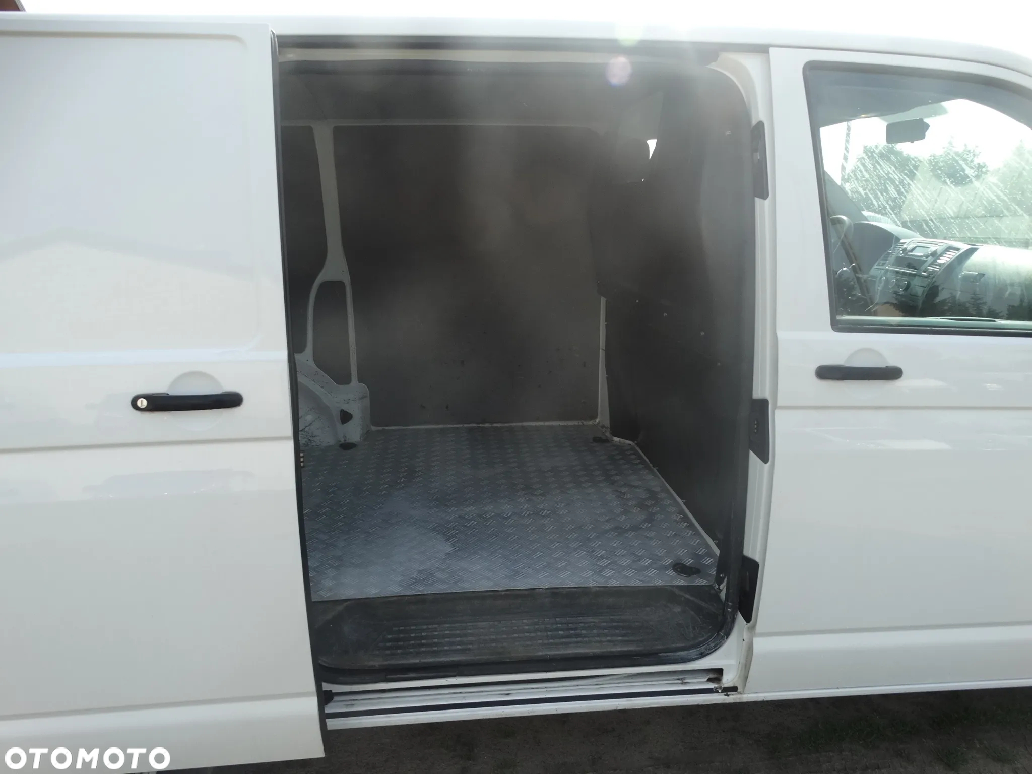 Volkswagen Transporter - 13