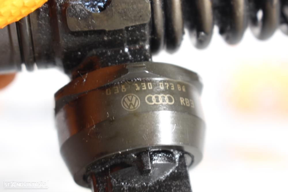 Injetor Audi A3 (8P1)  038130073Bq / 0414720312 / Cu - 6