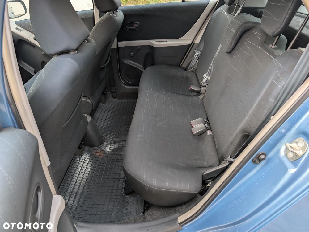 Toyota Yaris 1.3 VVT-i Multi Mode Sol - 16