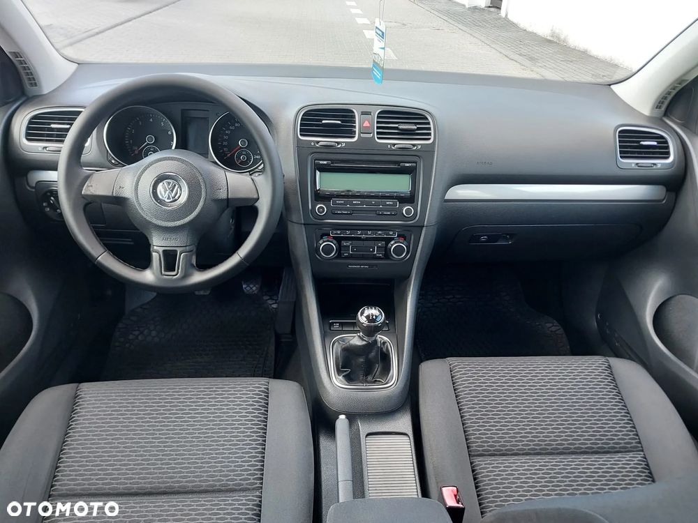 Volkswagen Golf 1.6 Team - 12