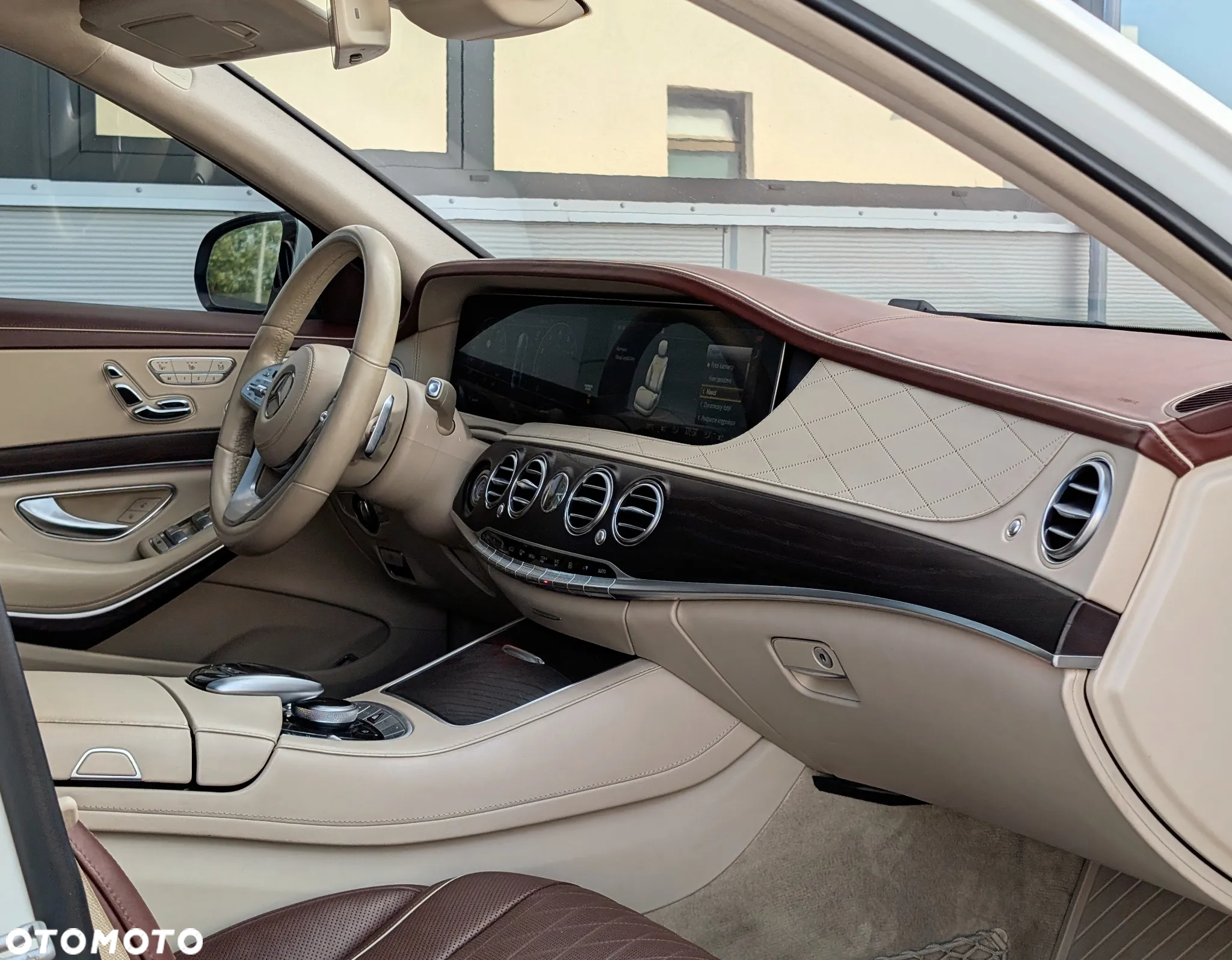 Mercedes-Benz Klasa S 560 L 4Matic 9G-TRONIC - 25
