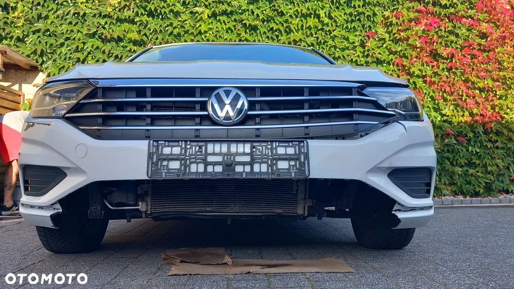 Volkswagen Jetta - 30