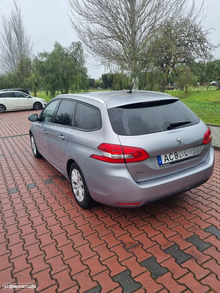 Peugeot 308 SW 1.2 PureTech Style - 6