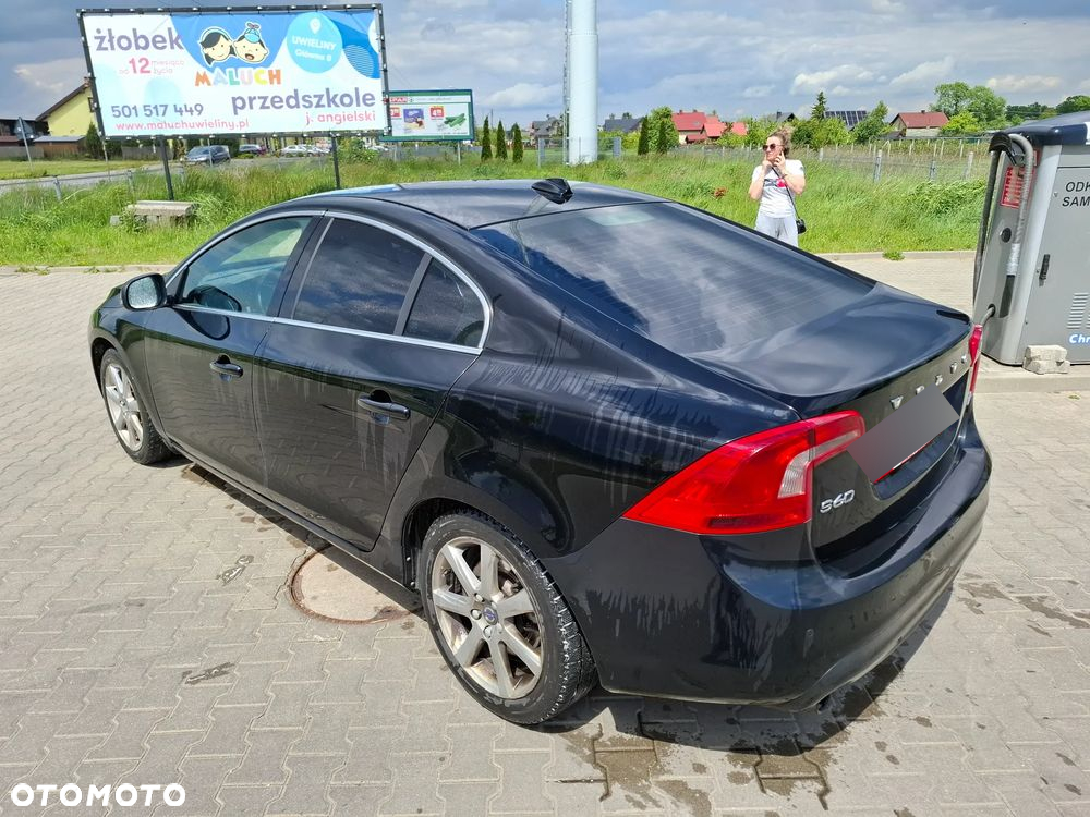Volvo S60 - 4