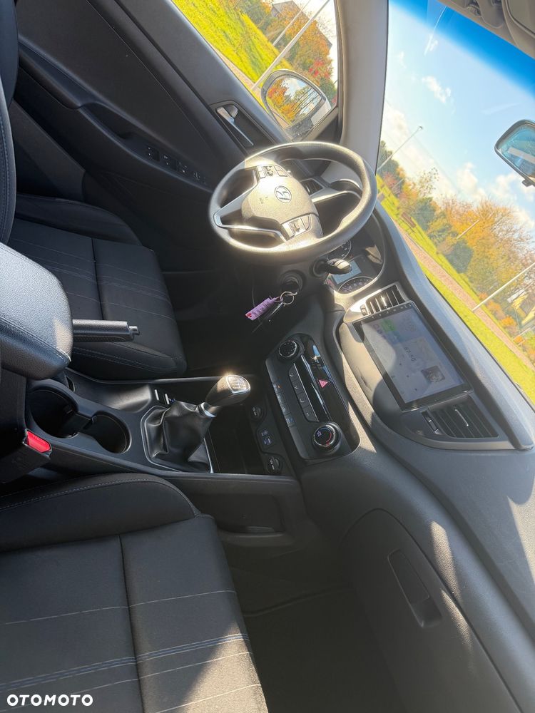 Hyundai Tucson blue 1.6 GDi 2WD Classic - 18