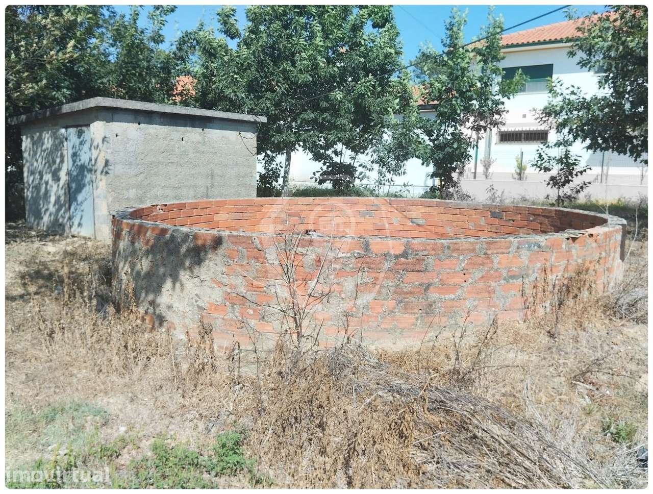 TERRENO PARA CONSTRUÇÃO - DUAS FRENTES! - Grande imagem: 3/7