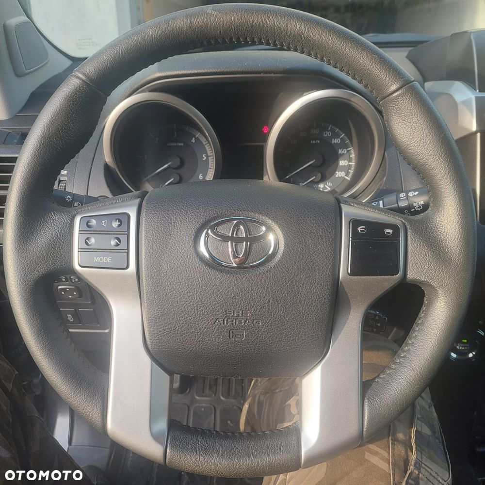 Toyota Land Cruiser LC 2.8 D-4D Prado - 4