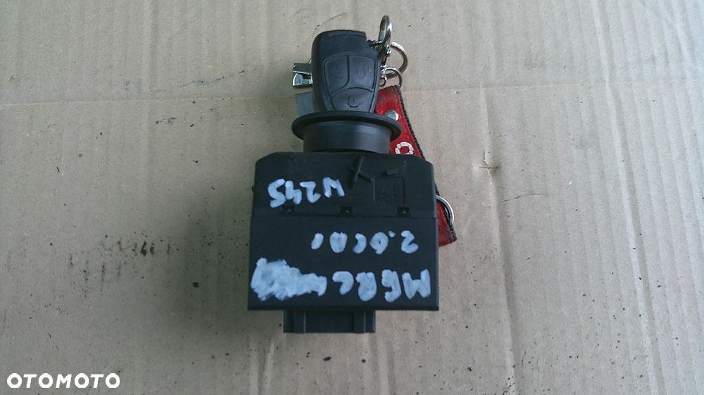 MERCEDES W245 STACYJKA +KLUCZYK - 1