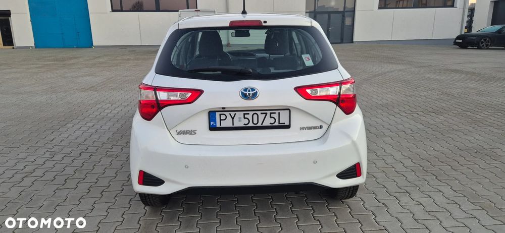Toyota Yaris 1.5 VVT-i Launch Edition - 3