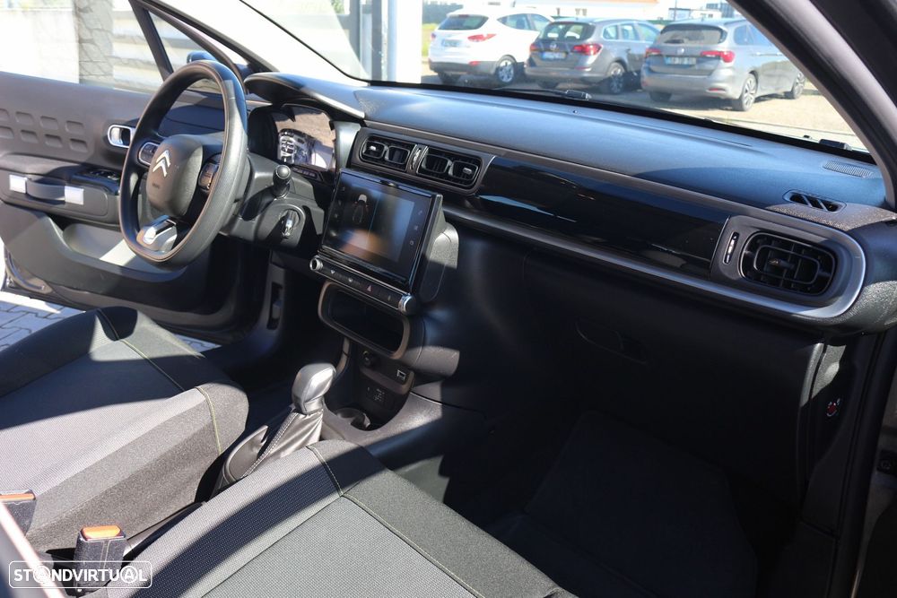 Citroën C3 1.2 PureTech Shine EAT6 - 38