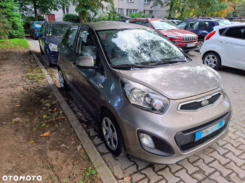 Kia Picanto 1.0 L - 1