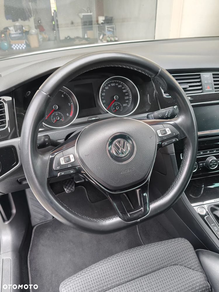 Volkswagen Golf 2.0 BlueTDI 4Motion Highline - 23