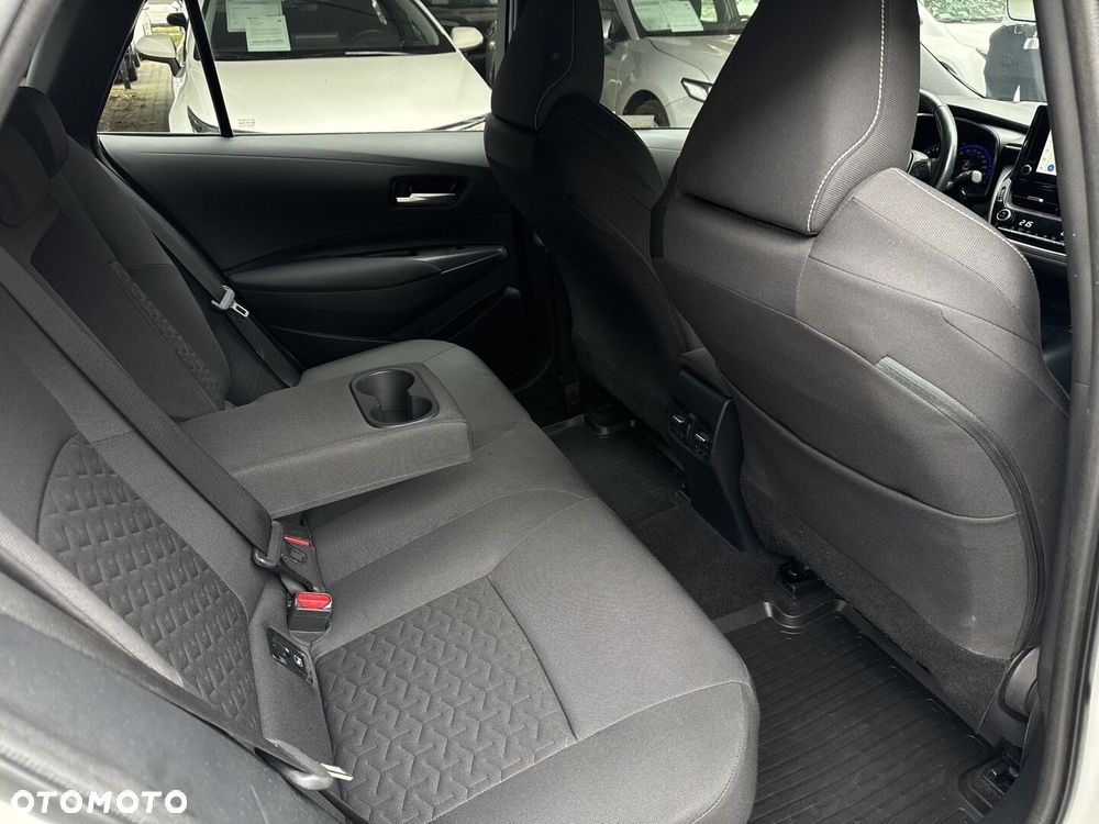 Toyota Corolla 2.0 Hybrid Comfort - 13