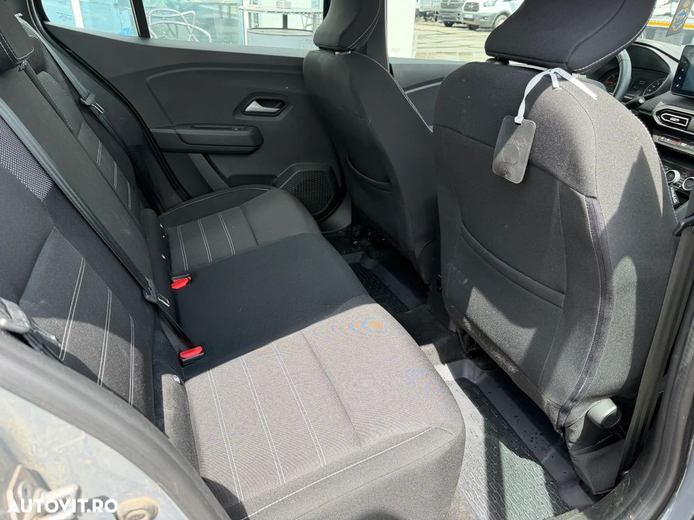 Dacia Logan TCe 90 MT6 Comfort - 14