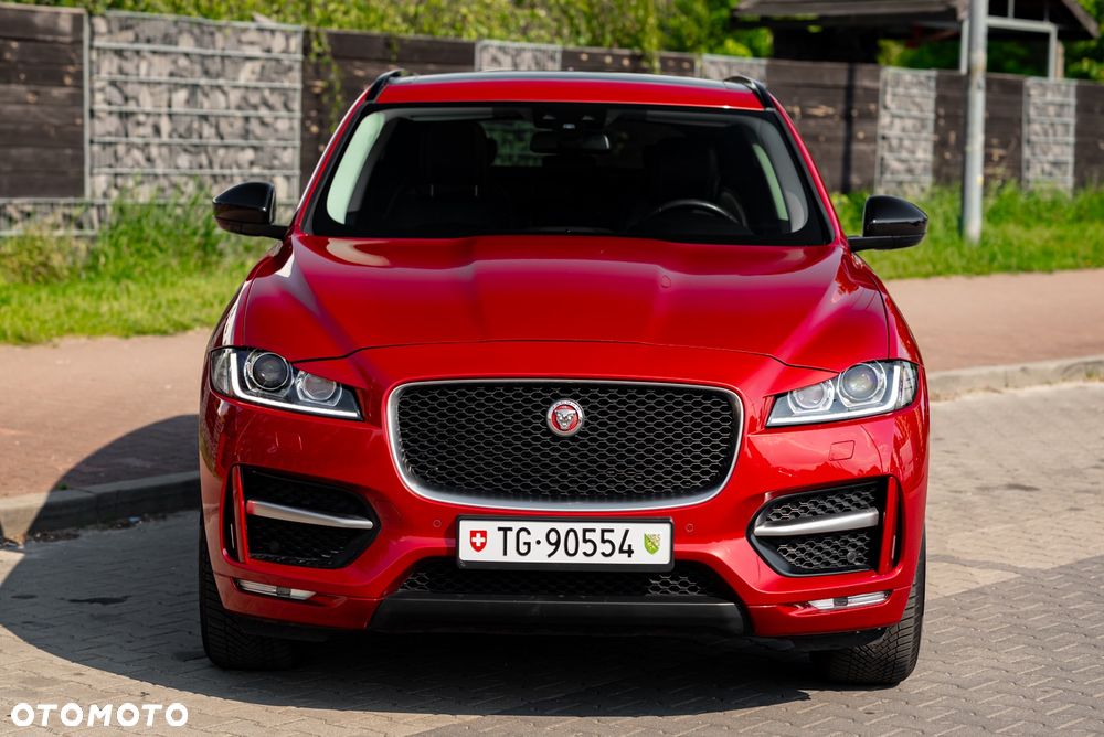 Jaguar F-Pace 20d AWD R-Sport - 4
