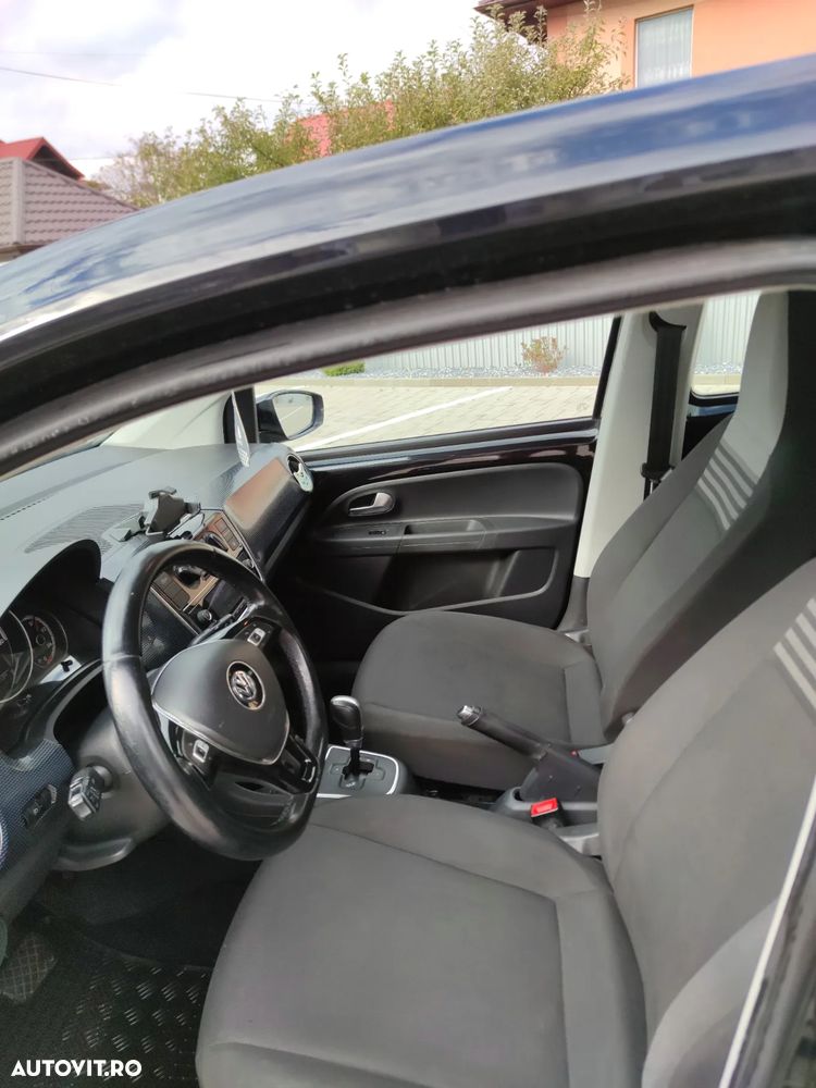 Volkswagen up! - 11