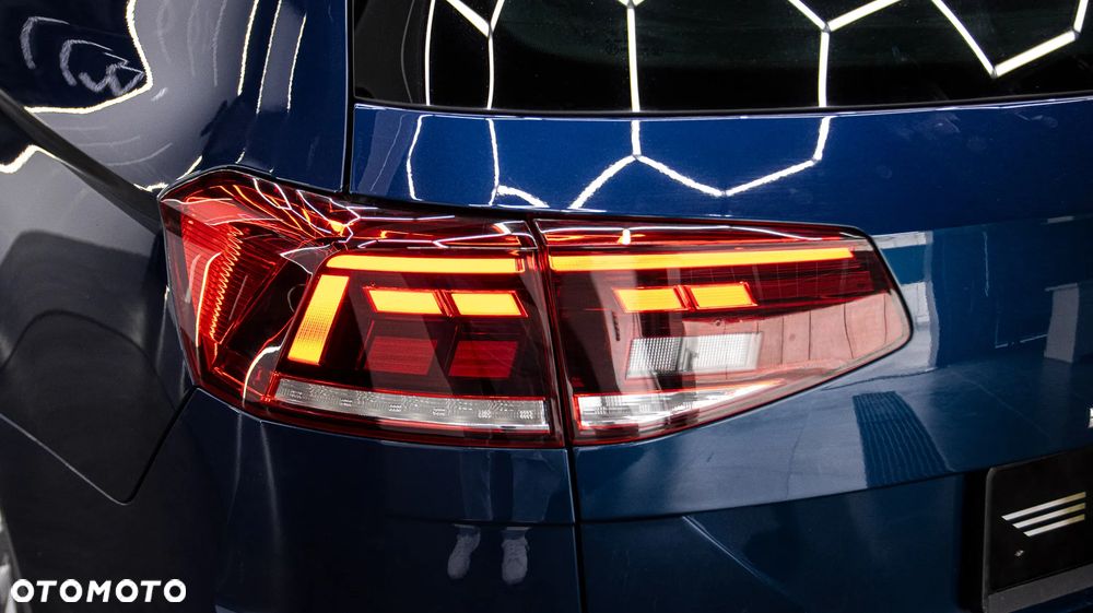 Volkswagen Passat Variant 1.5 TSI EVO Business - 12