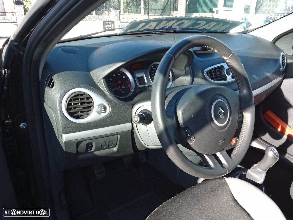 Renault Clio Break 1.2 16V GT - 16