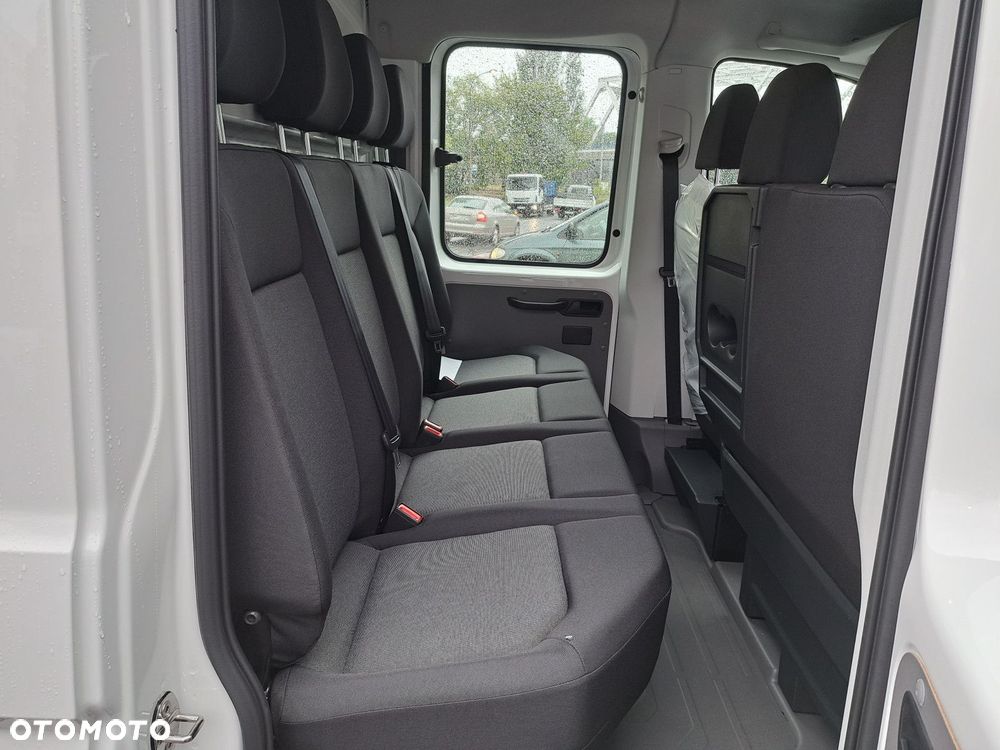 Volkswagen Crafter - 19