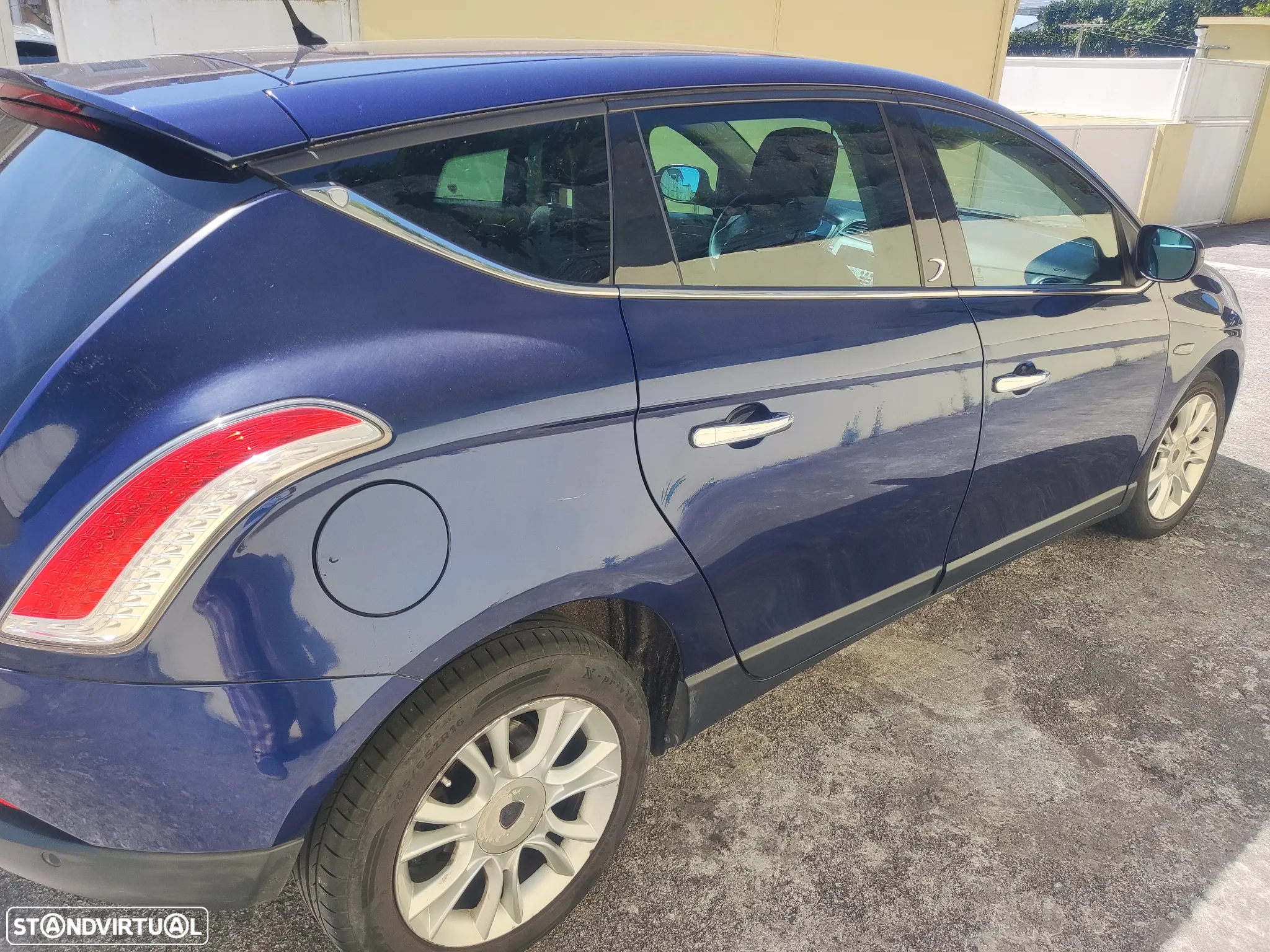 Lancia Delta 1.6 M-Jet Platino - 2