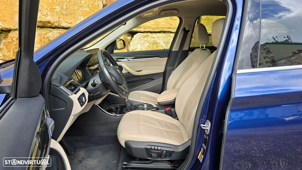 BMW X1 25 e xDrive - 38