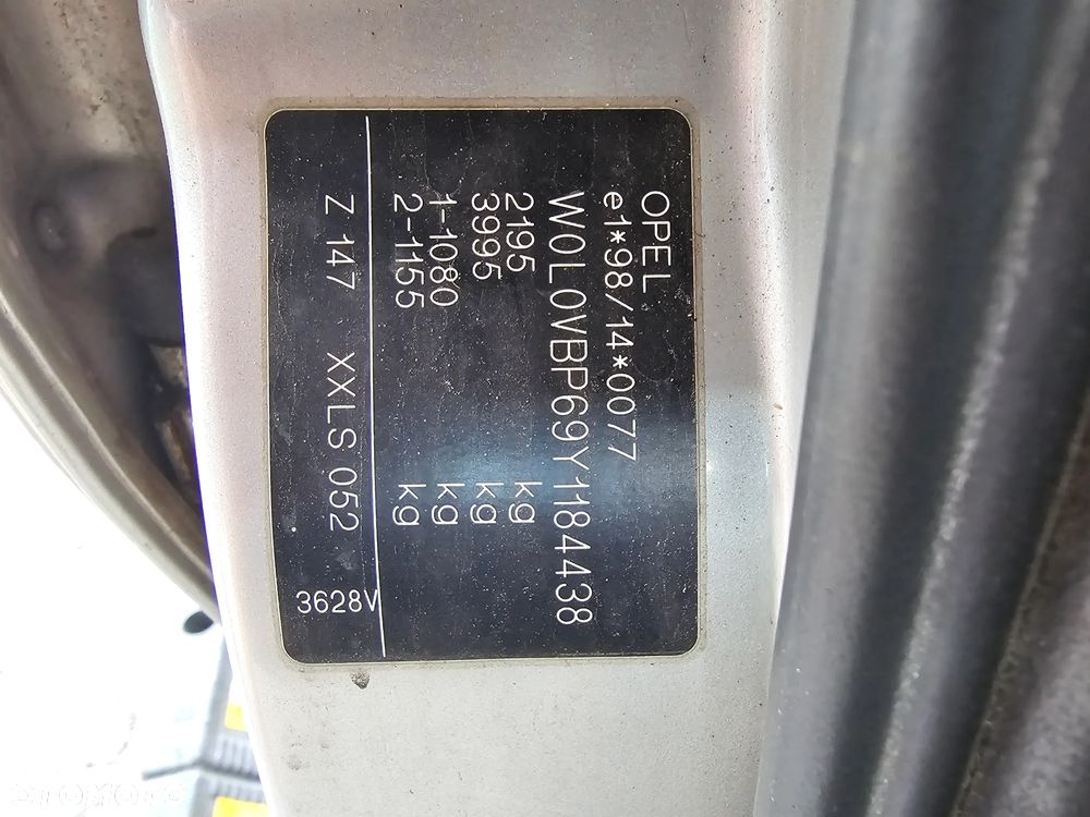 Opel Omega 3.0 Executive - 11